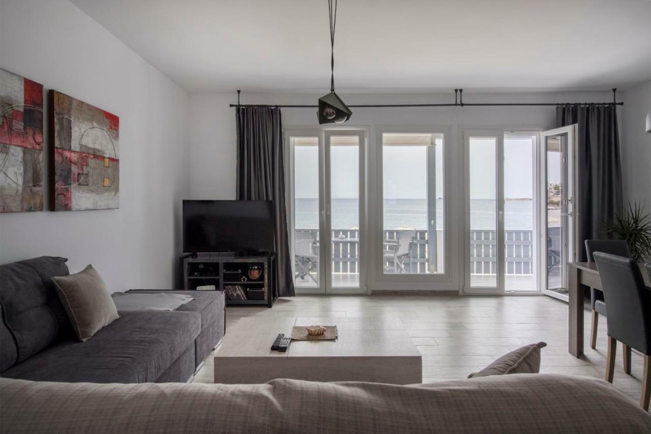 パロス島Parikias Seaside Houseアパートメント エクステリア 写真